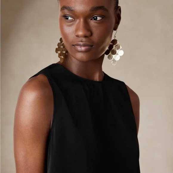 NWT Banana Republic Factory Shell Tank - Picture 3 of 5